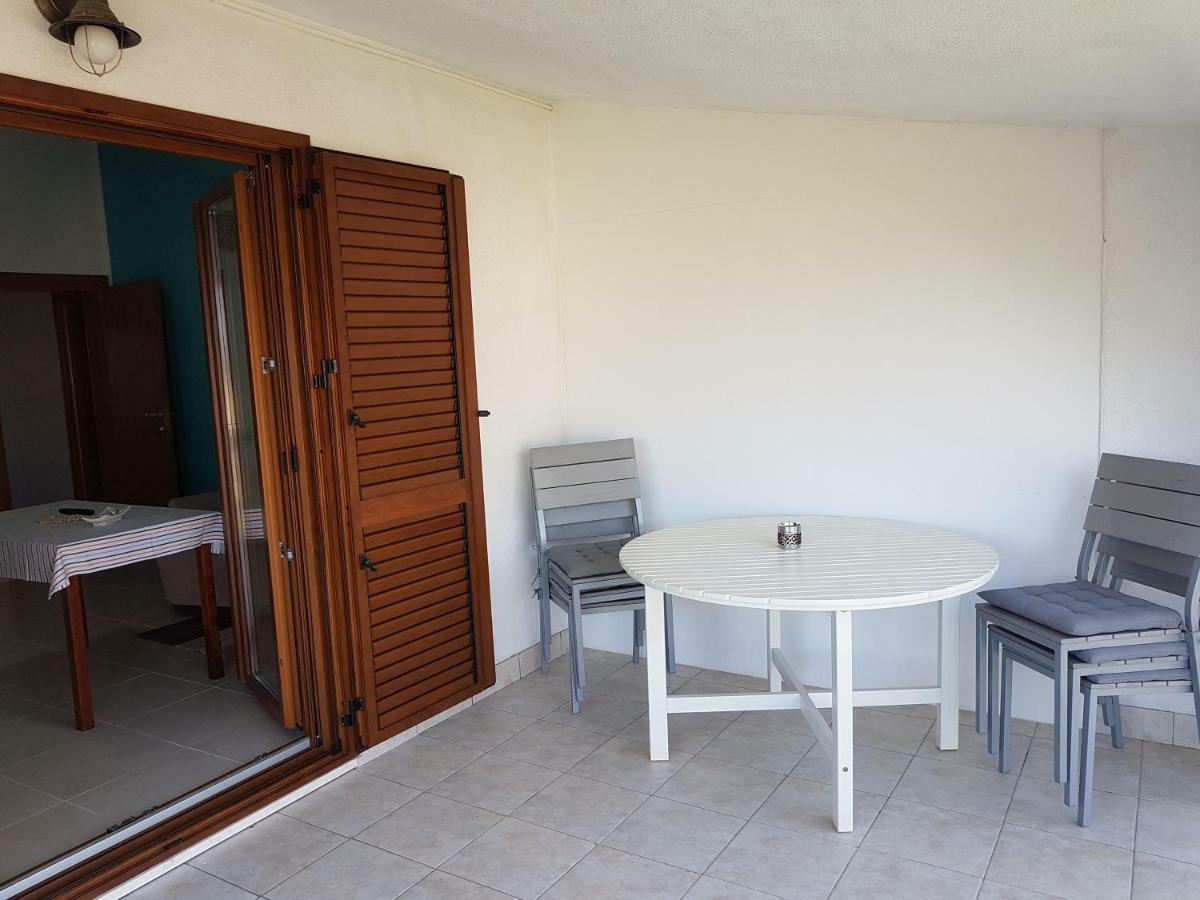 Apartments Vila Leona Pirovac Luaran gambar